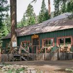 Guest accommodation in three Rivers California