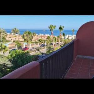 APARTAMENTO DUPLEX con piscinas y MARAVILLOSAS VISTAS AL MAR