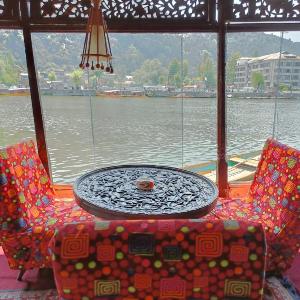 Island hotel and homestay