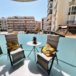 Luxury and new apartment in beach area