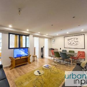 Urban Flat 120 - Charming 3 bedroom Flat in Le Marais