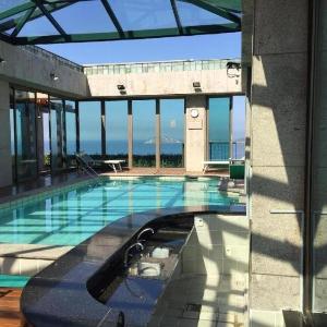 Sofisticação luxo e elegância! Tiffanys Residence Service