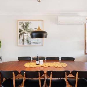 Palm House Vincentia by Book Jervis Bay Linen Walk 2 Beach WiFi