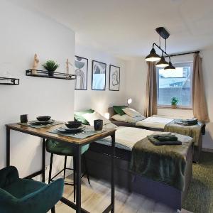 RtR Essen - Für bis zu 2 Personen - Voll ausgestattet - Balkon - Zentral Limbecker Platz - Messe - Uniklinikum - Smart TV - Modern