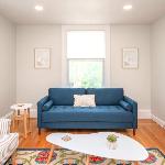 Jennifer's Cozy Apt Near Brown w In Unit Laundry Rhode Island