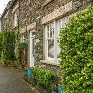 Lily Cottage