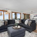 Vistas 64 with Wintergreen Advantage Roseland