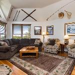 Stonewall Court 21 with Wintergreen Advantage Roseland