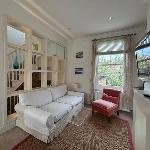 Warm and Inviting 2BD Flat Fulham