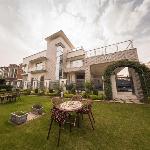 Canadian Inn E-11  Islamabad