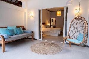 Karma Kayak, Senggigi