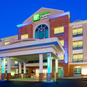 Holiday Inn Express Hotel & Suites Woodbridge