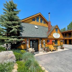 Spirit Lake Lodge