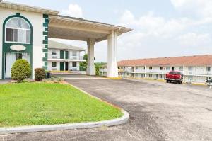 Capital O - Classic Motor Inn Branson, Branson