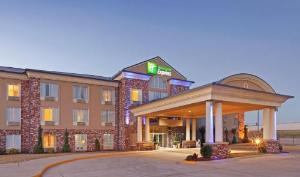 Holiday Inn Express Hotels & Suites Mountain Home, Mountain Home