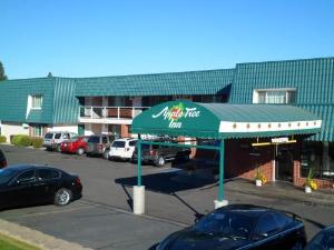Apple Tree Inn, Spokane