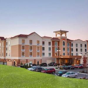 Courtyard by Marriott Kansas City At Briarcliff