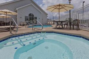 Country Inn & Suites by Radisson, Beckley, WV, Beckley