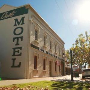 Lavington Sportsground Hotels - Elm Court Motel