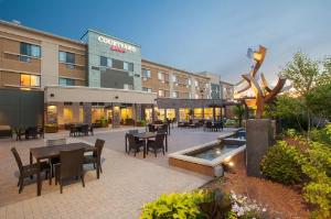 Courtyard Mankato Hotel & Event Center, Mankato