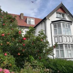 Pontins Prestatyn Hotels - Seren Villa