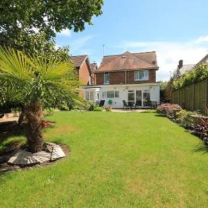 Hotels near Mr Kyps Poole - Blueshutters