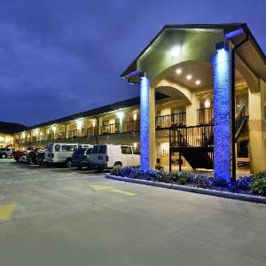 Americas Best Value Inn & Suites Lake Charles at I-210 Exit 11