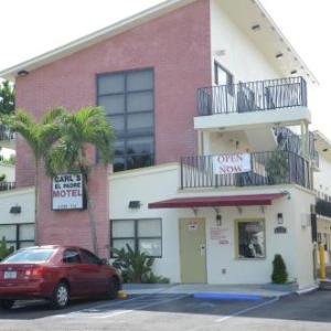 Hotels near ZeyZey Miami - Carl's El Padre Motel