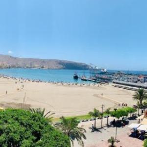 Bahia Colon