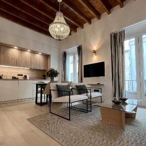 Genteel Home Teodosio