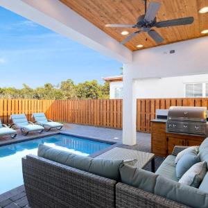 Casa De Flores by Oversee 30A
