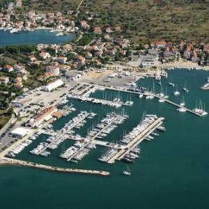 Hotel Stomorin-Marina Hramina