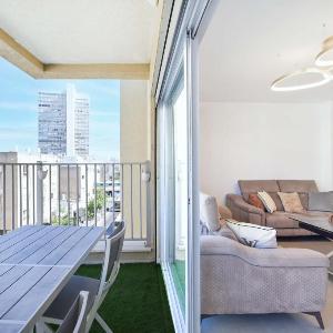 3BR Beach&City Vibes in Bugrashov by HolyGuest