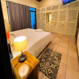 Apartamento dos habitaciones baños completos WiFi y AC todo el apto parqueo internoSan Salvador Colonia escalón