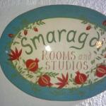 Smaragdi Rooms and Studios