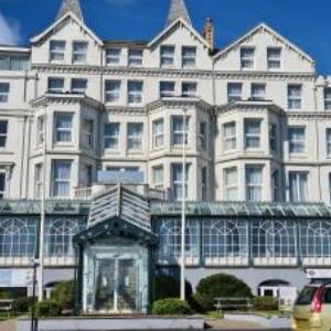 Hotels near Villa Marina and Gaiety Theatre Complex - The Empress Hotel