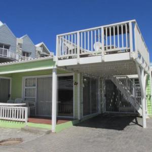 Point Village Accommodation - Snowdove