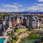 the Inn at Christmas Place Pigeon Forge