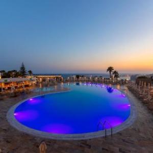 Tofinis Hotel