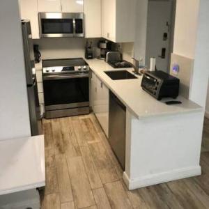 BEST DEAL! 2 Bedroom Modern Beachfront by YouRent!