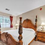3rd Floor Back Side Corner Penthouse Suite - 308 Nashville Indiana