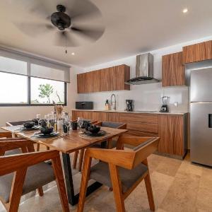 Lux 2 BD with Balcony Rooftop Pool in Aldea Zama