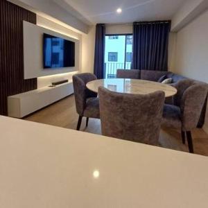 Luxurious Apartment Besso