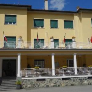 Hotel Dora