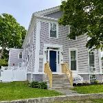 Historic Home Walk to Seaport and Downtown