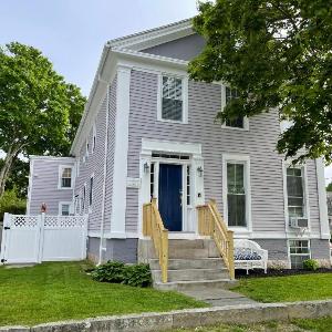 Historic Home Walk to Seaport and Downtown