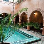 Riad Amirat Al Jamal