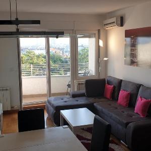 Perla family apartment with parking