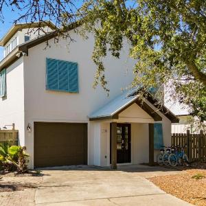 Santa Rosa Seaclusion by Oversee 30A