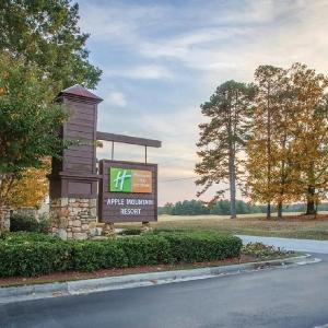 Perfect 2BD family vacation spot with Family Friendly Resort Activities on site